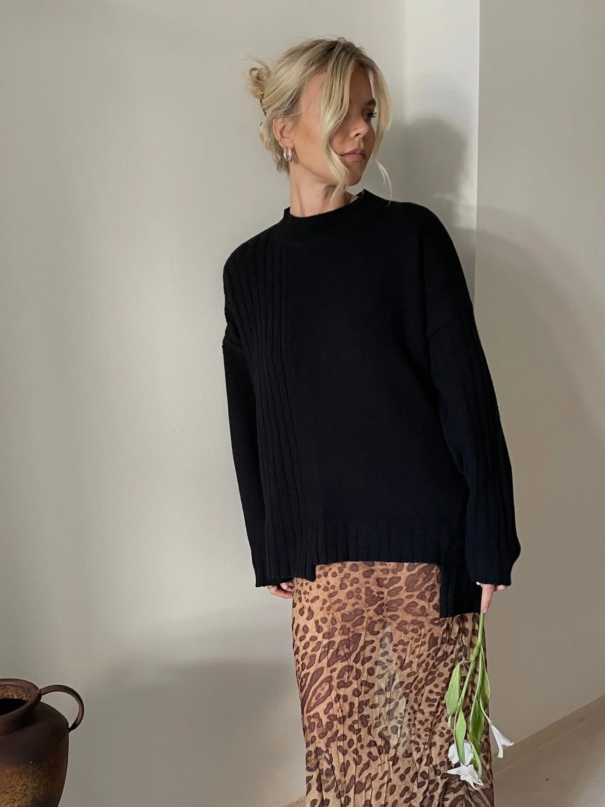 Frances Strickpullover, schwarz - noёmvri fashion label