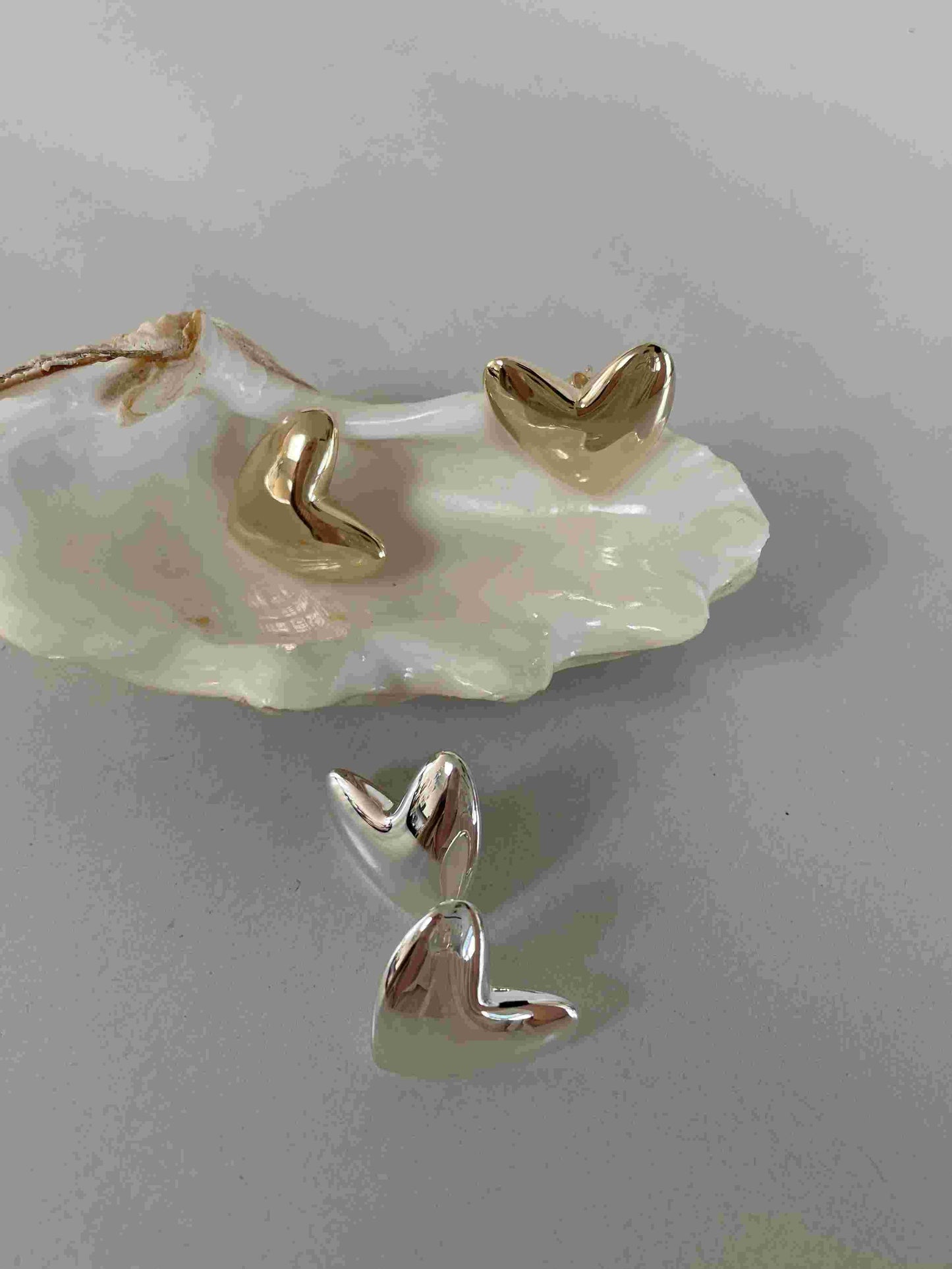 Herz Ohrringe gold - noёmvri fashion label