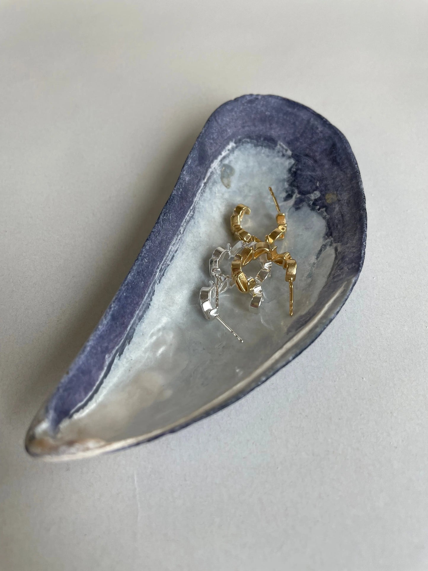 Logo Ear Hoops - gold small - noёmvri fashion label