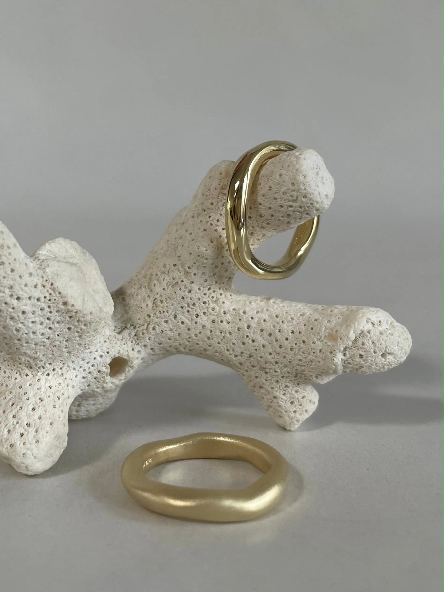 Ring Katie gold matt - noёmvri fashion label