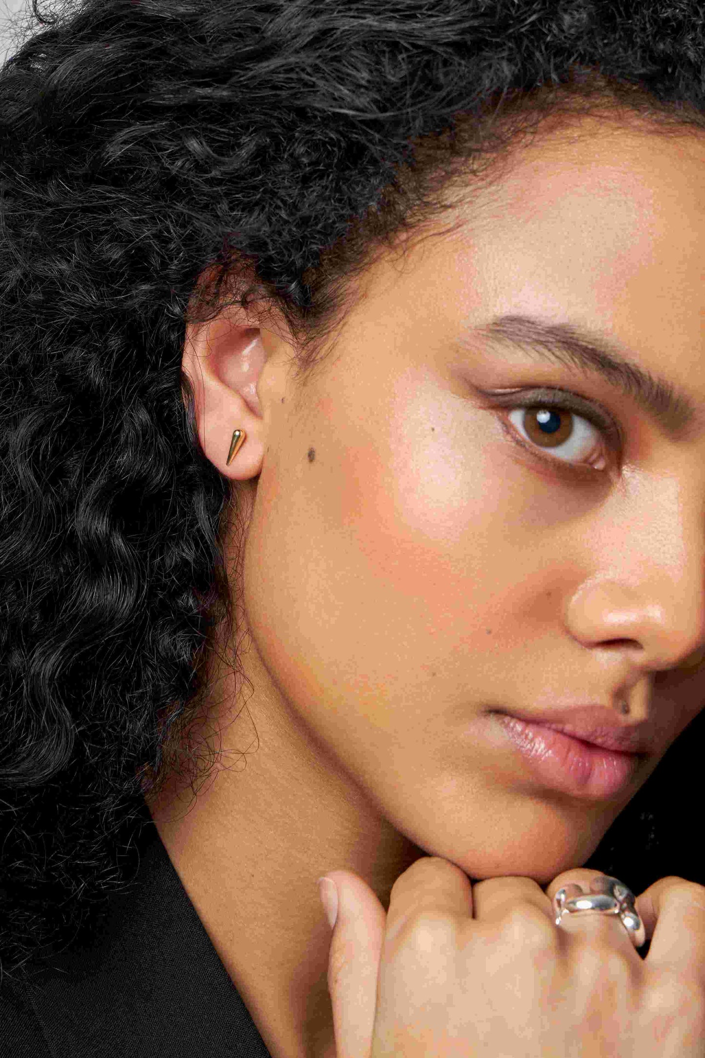 drop earrings Liselle gold - noёmvri fashion label