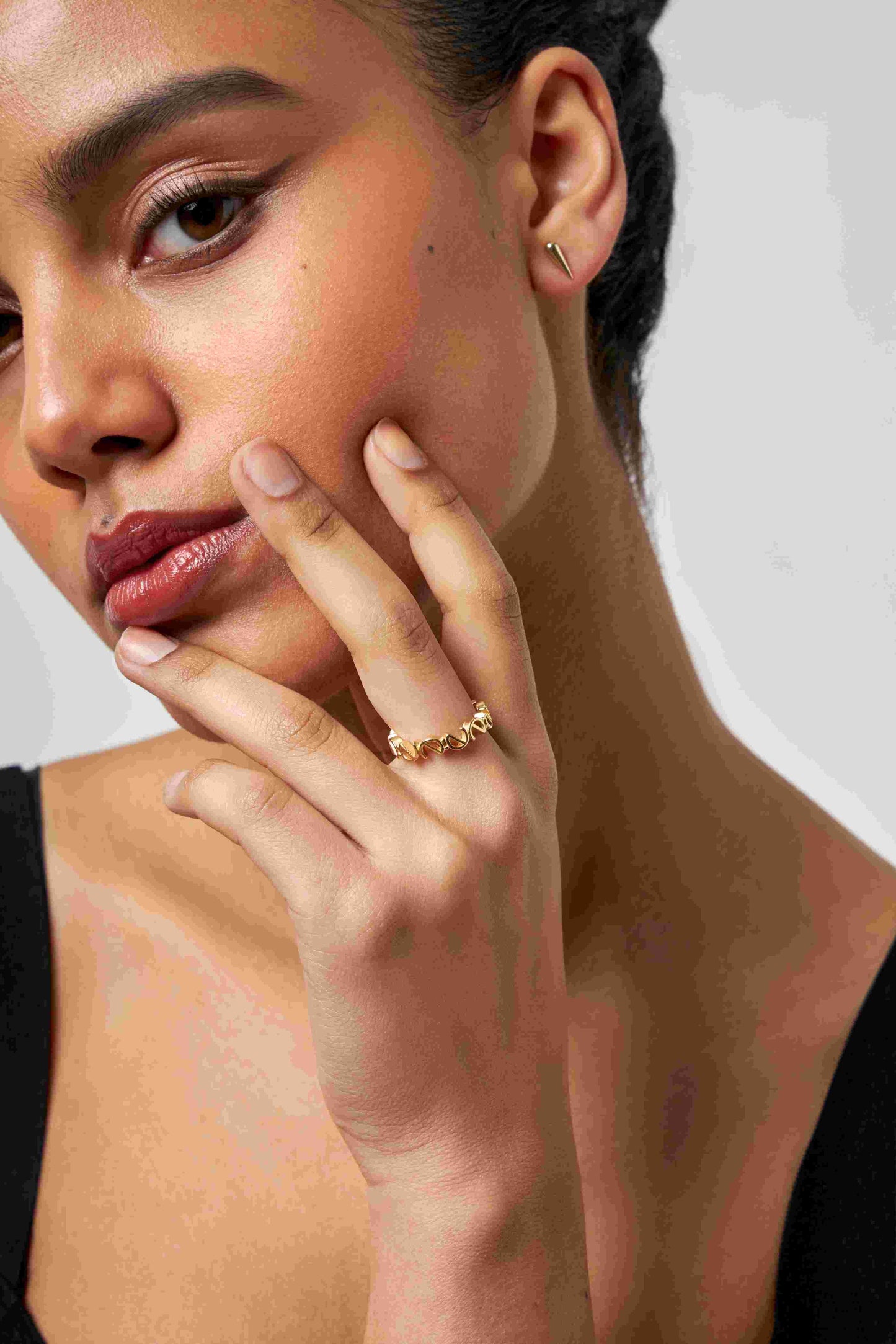 drop earrings Liselle gold - noёmvri fashion label