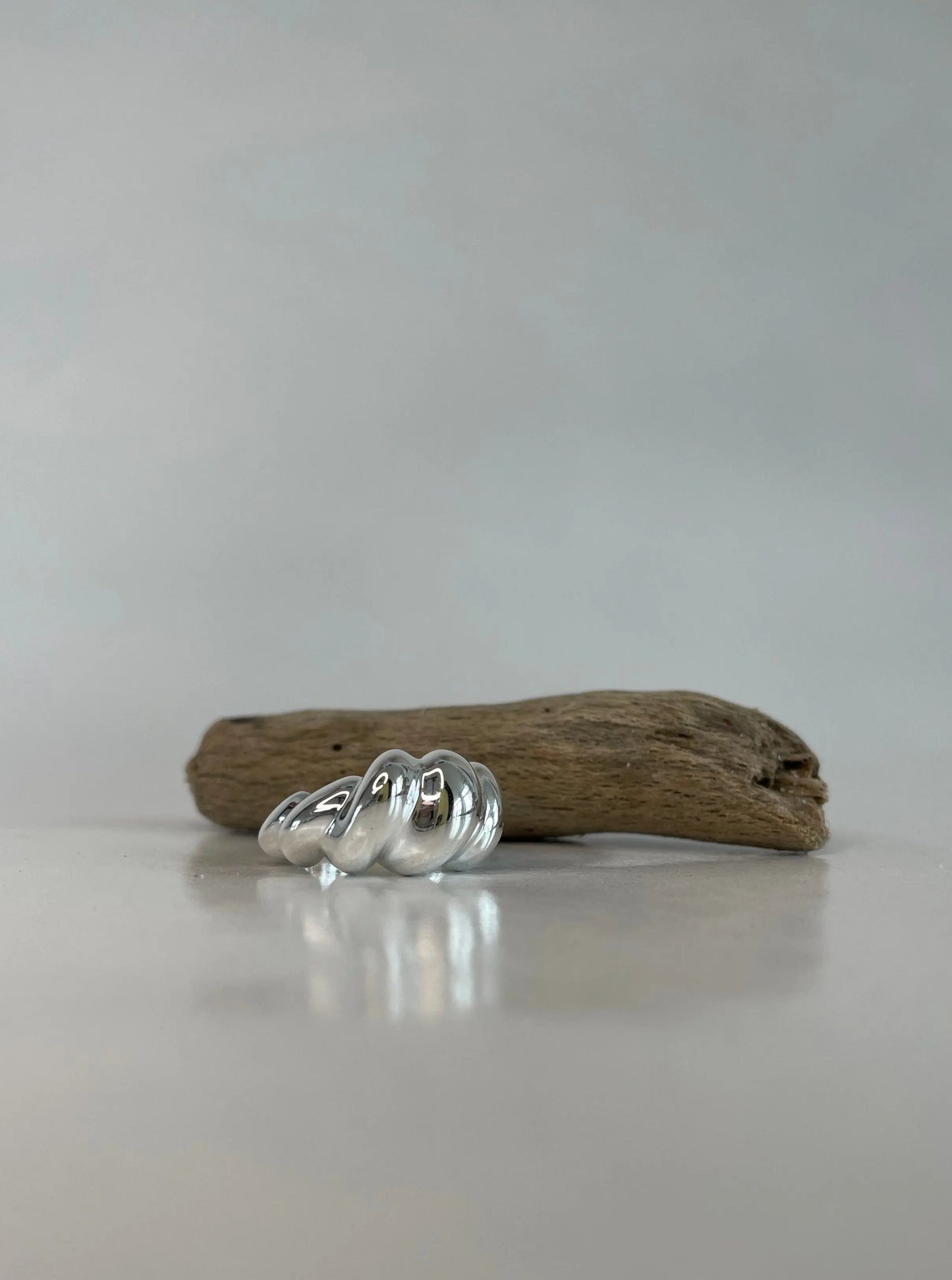 Croissant Ring asymmetrisch silber - noёmvri fashion label