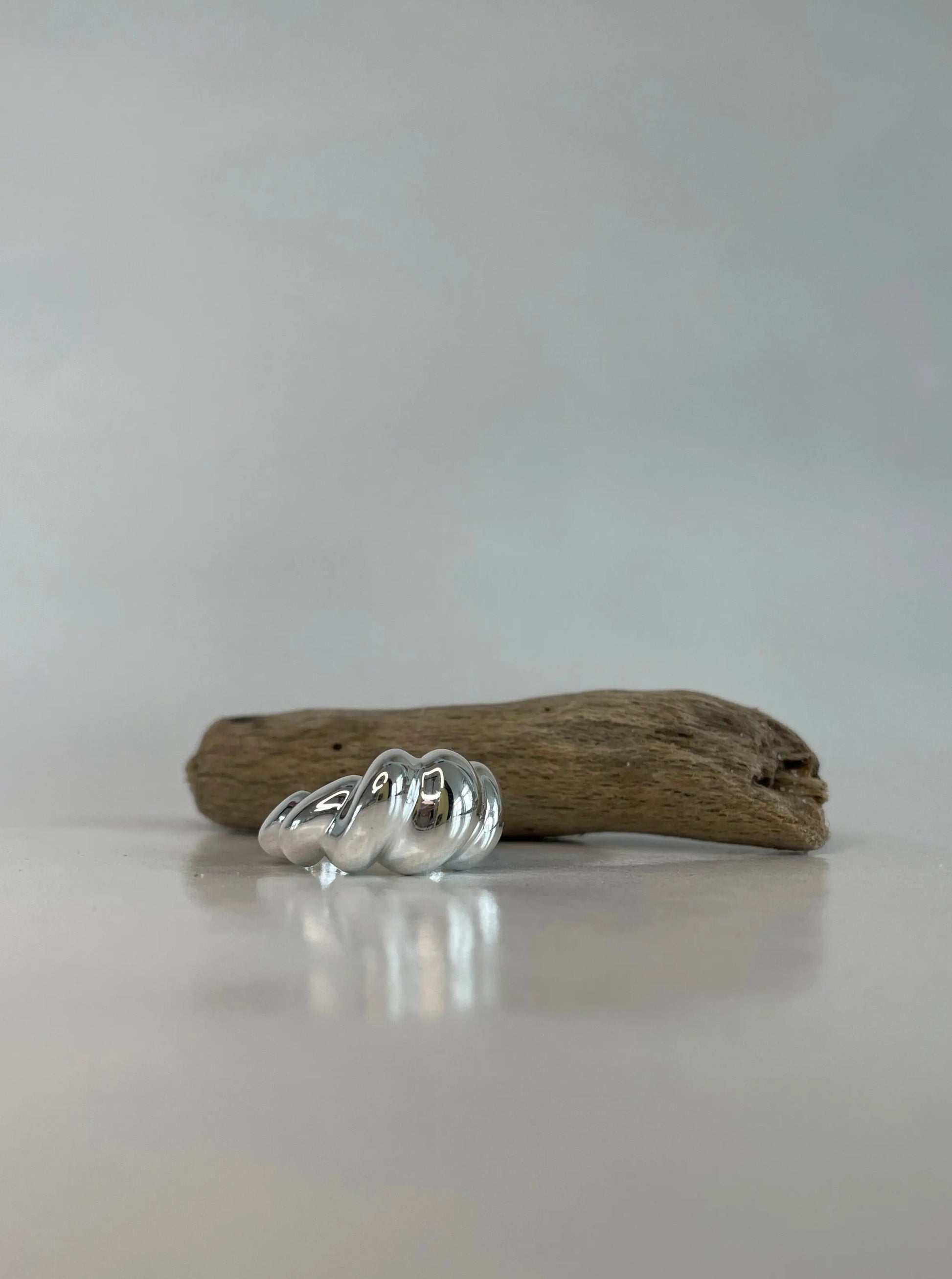 Croissant Ring asymmetrisch silber - noёmvri fashion label