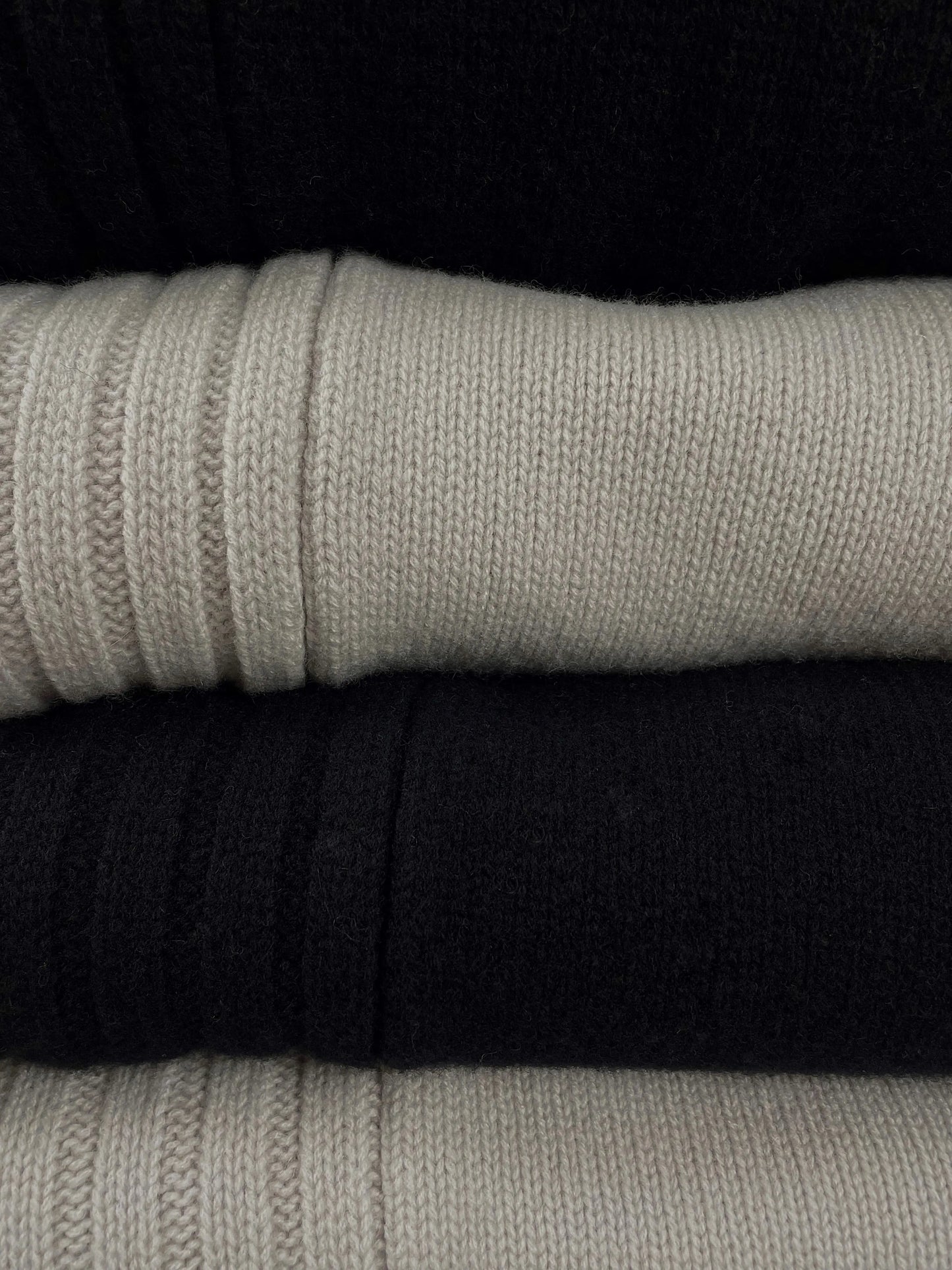 Frances Strickpullover, schwarz - noёmvri fashion label