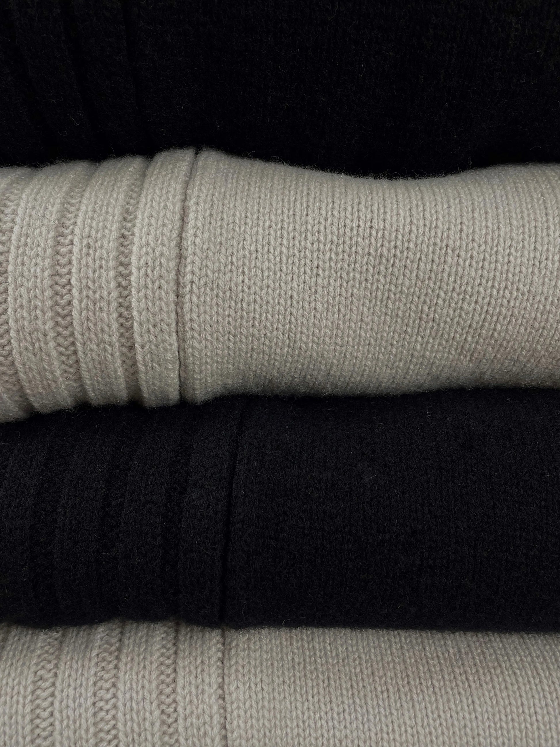 Frances Strickpullover, schwarz - noёmvri fashion label