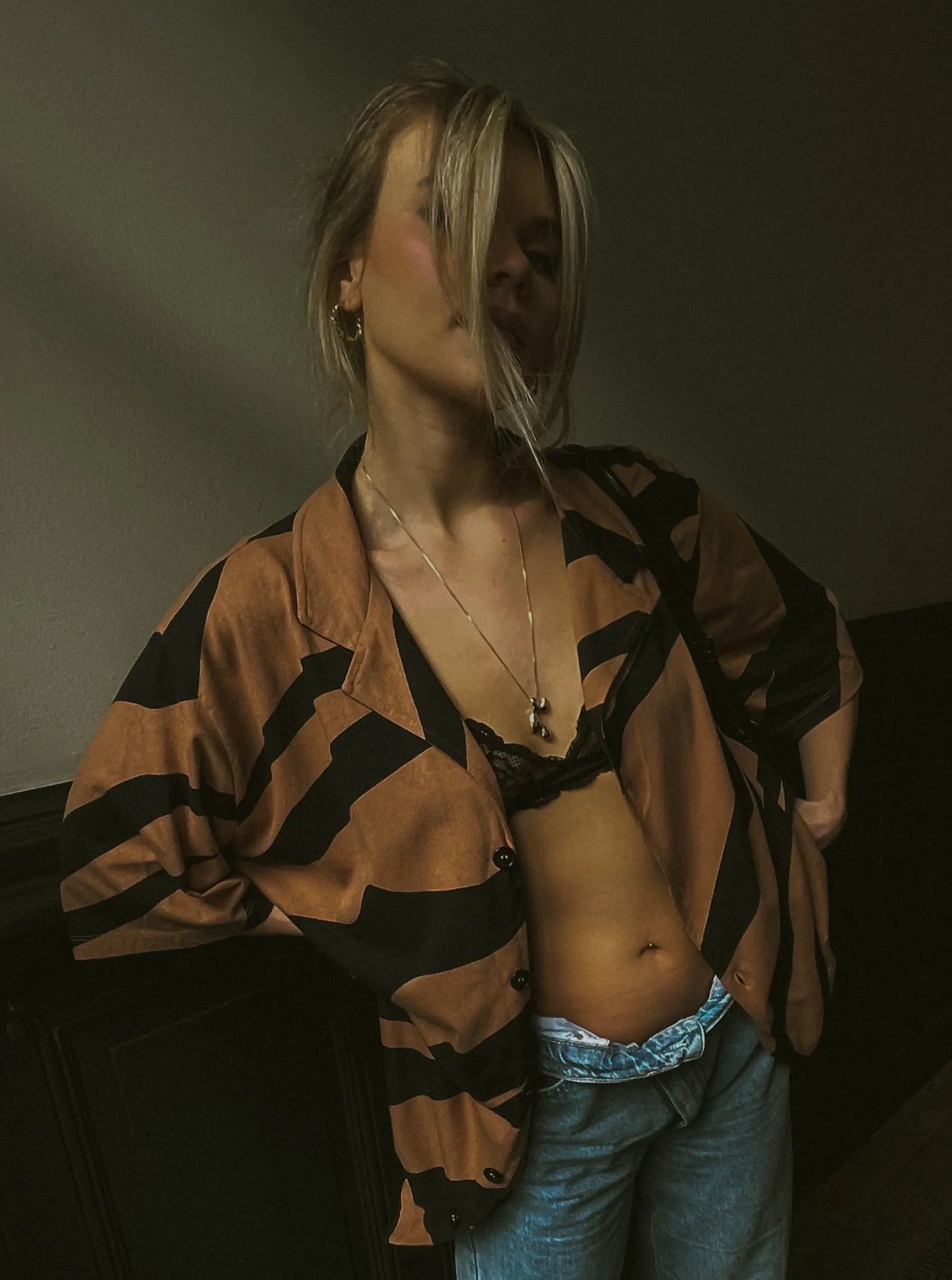 Kettenanhänger Carrie gold - schmuck - noёmvri fashion label