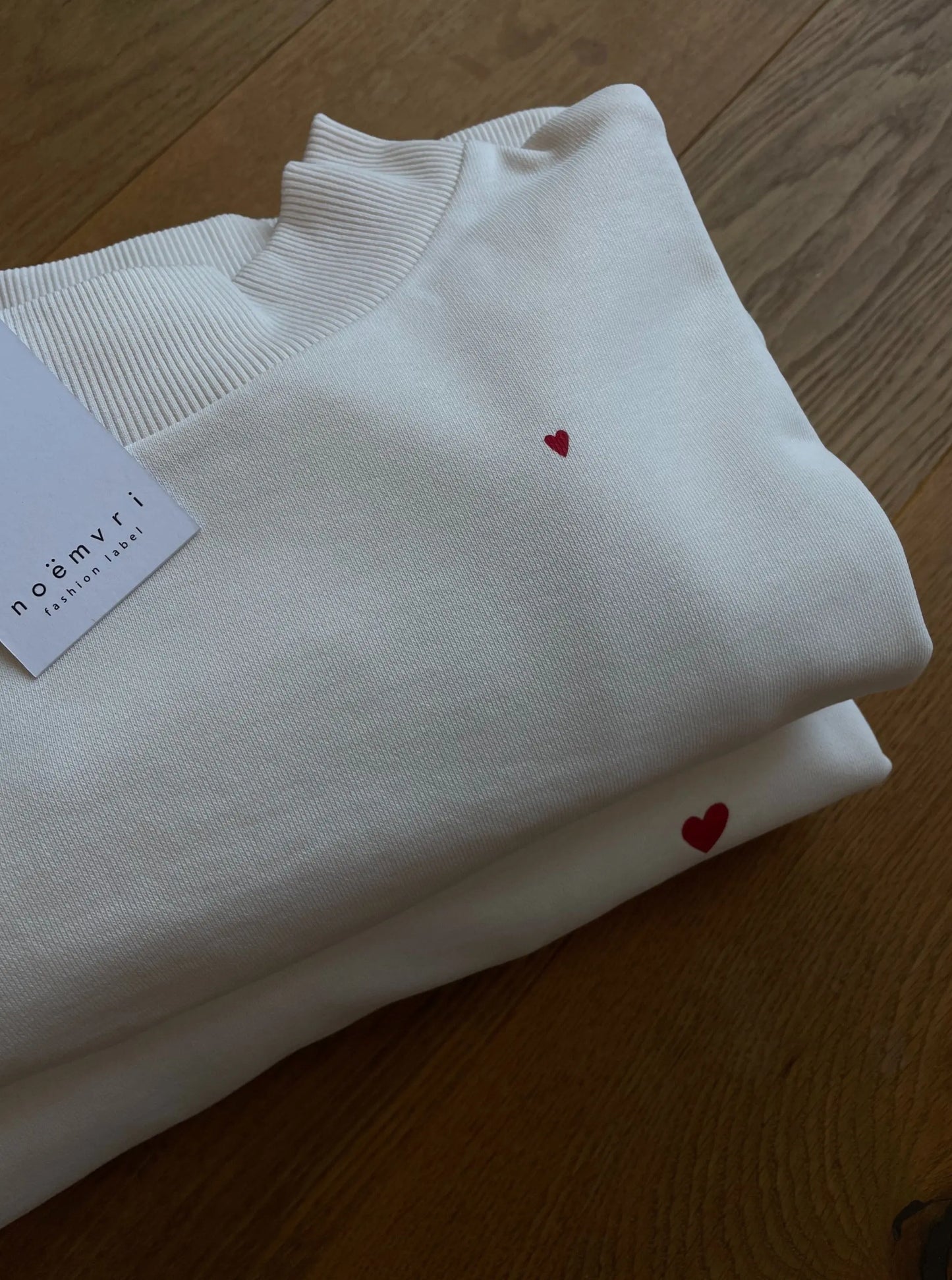 RED HEART - Sweatshirt - noёmvri fashion label