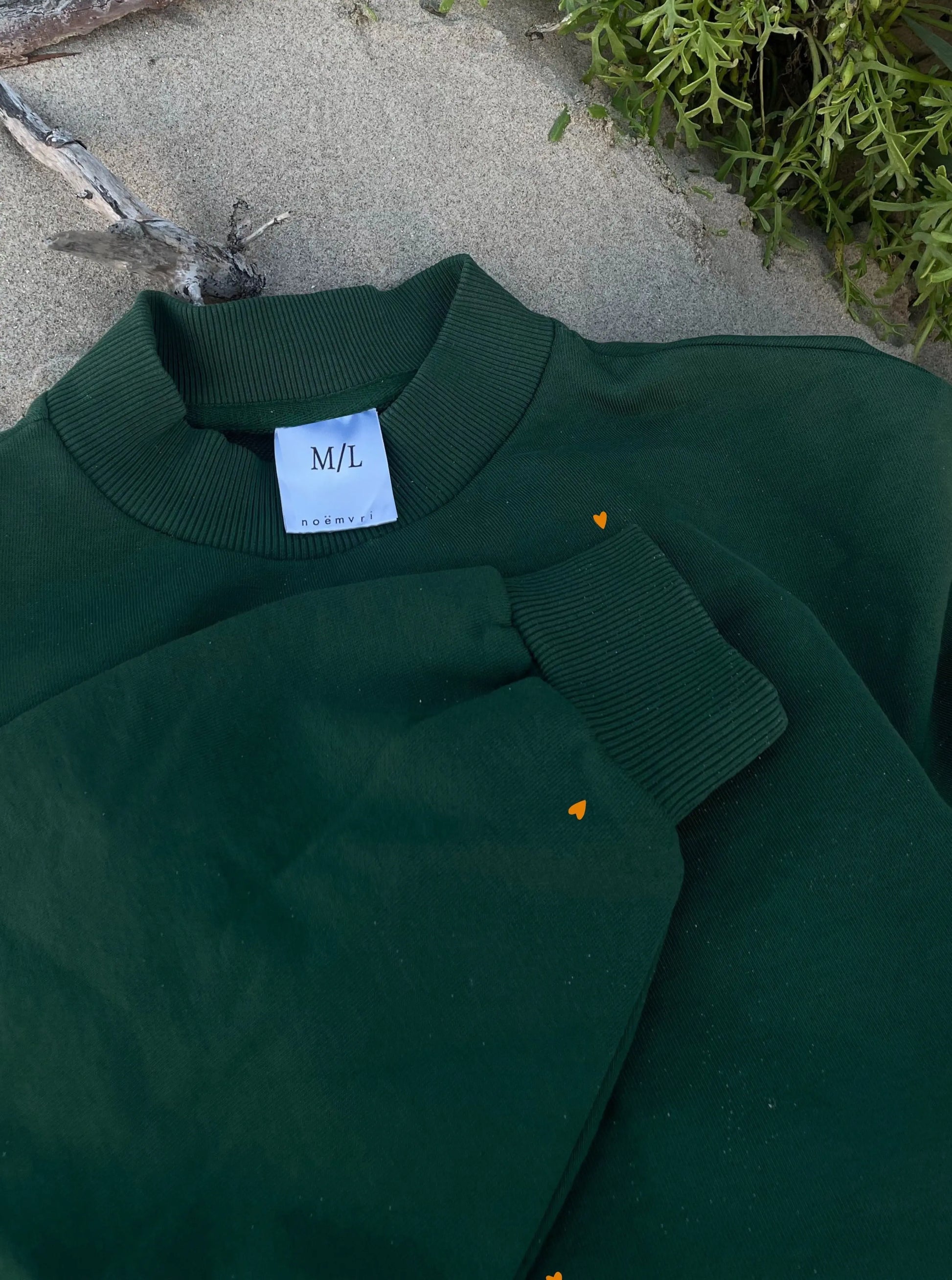 Sweatshirt green mit Herzchen - noёmvri fashion label