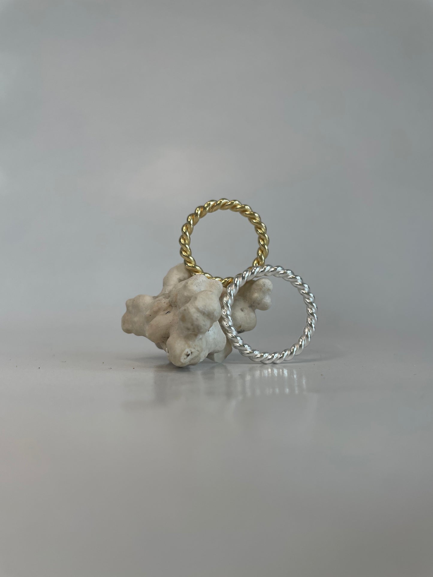 Swirl Ring gold - noёmvri fashion label
