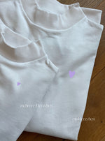 Load image into Gallery viewer, NEW oversized Sweatshirt white sand mit Herzchen
