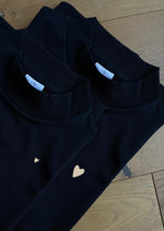 Lade das Bild in den Galerie-Viewer, NEW oversized Sweatshirt black mit Herzchen
