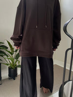 Load image into Gallery viewer, oversized Hoodie / seal brown
