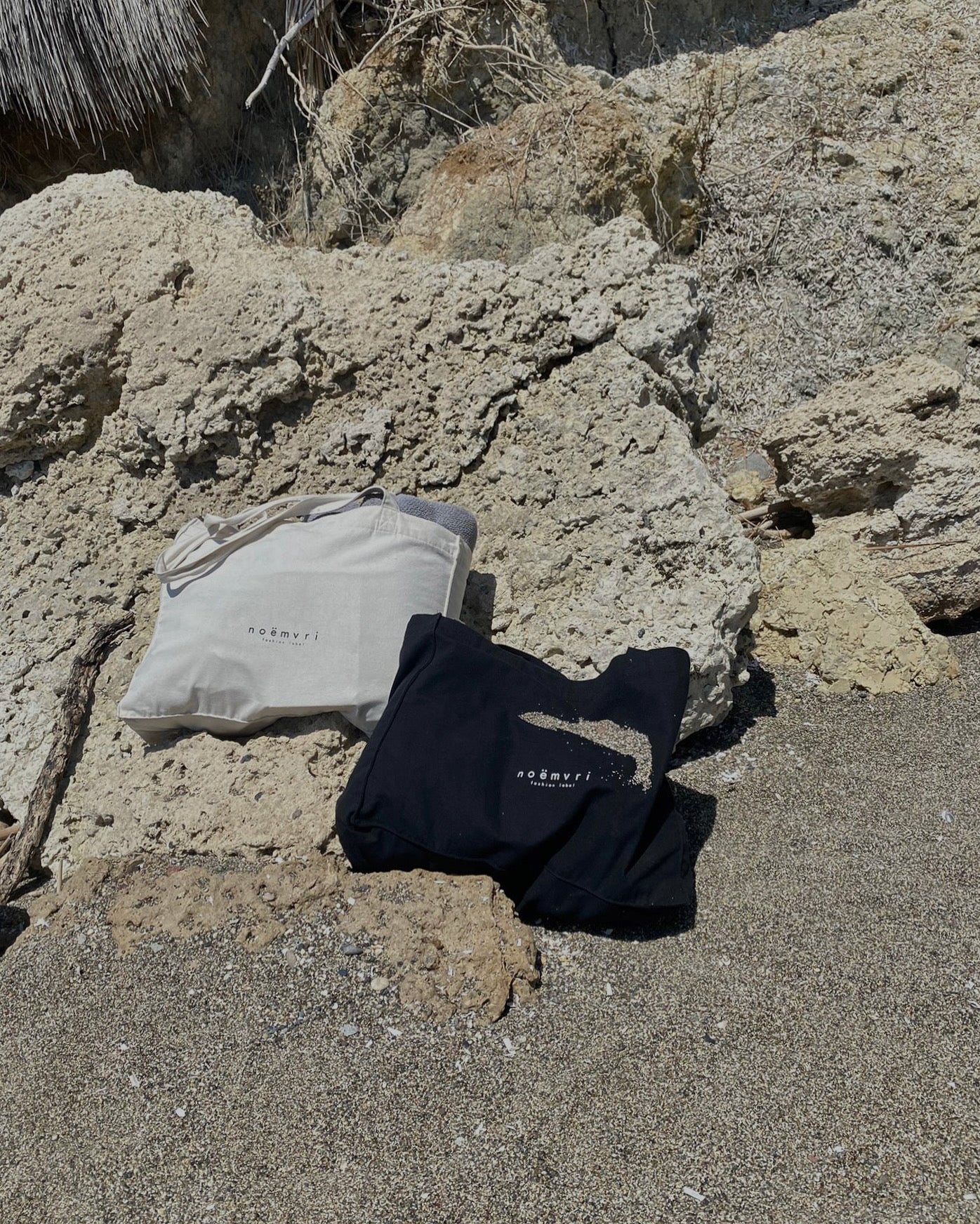 Minimalist Neoprene Tote Bag - White – Margaux & May™